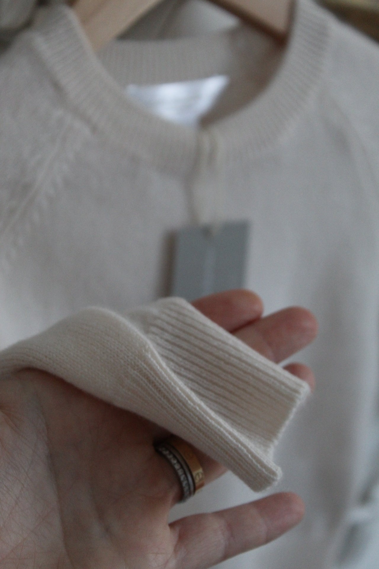 Baby Cashmere Micron Size: Why Fibre Fineness Matters for Babies