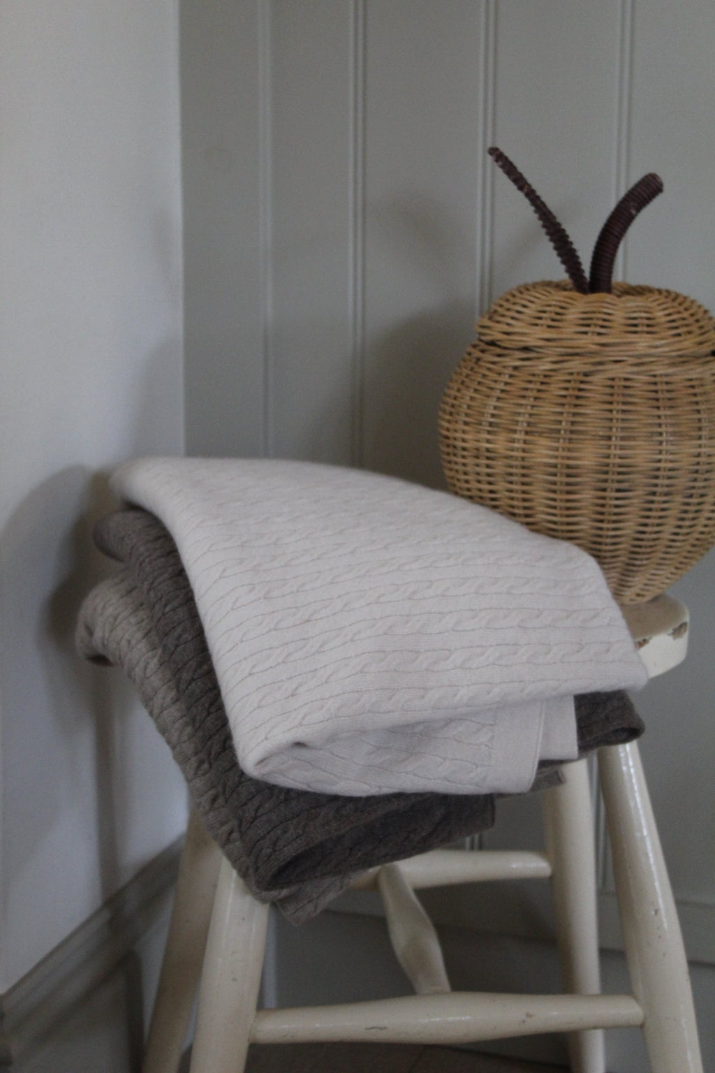 100% Cashmere Baby Blanket Feather