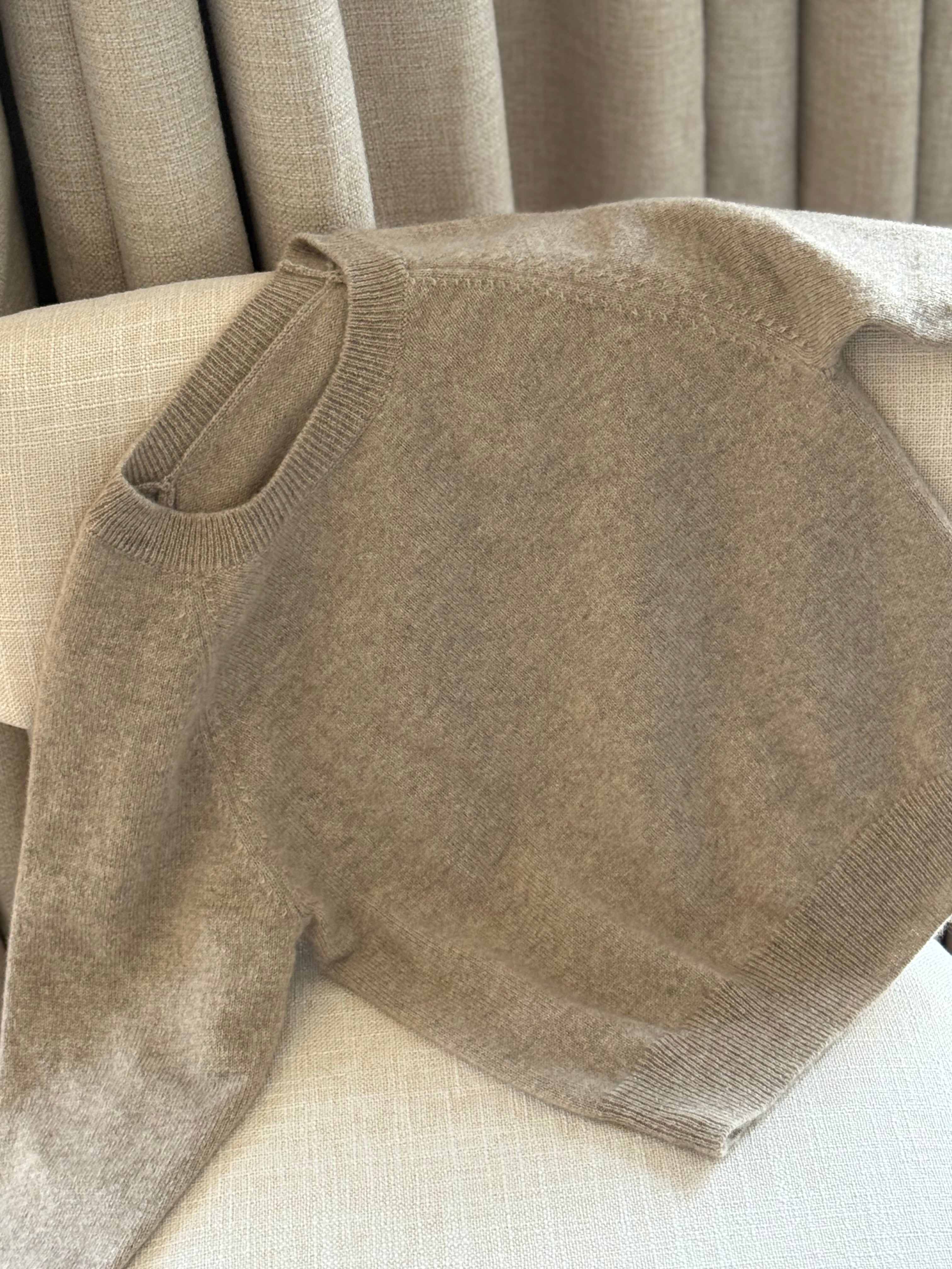100% Cashmere Baby Jumper in Pebble